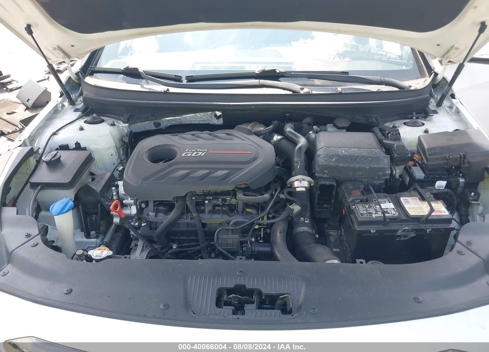 2015 HYUNDAI SONATA SPORT 2.0T VIN: 5NPE34AB7FH046120