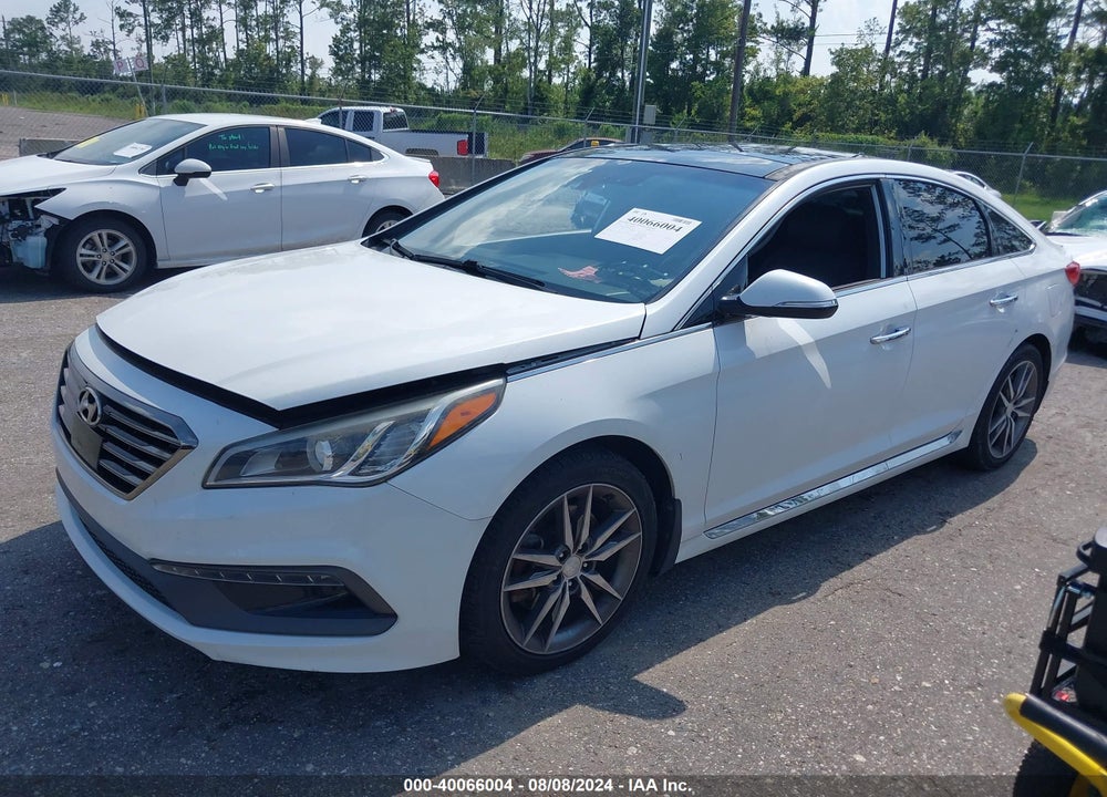 2015 HYUNDAI SONATA SPORT 2.0T VIN: 5NPE34AB7FH046120