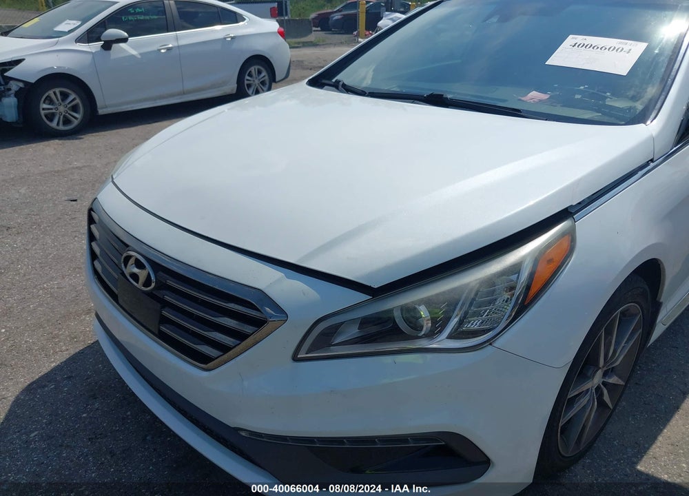 2015 HYUNDAI SONATA SPORT 2.0T VIN: 5NPE34AB7FH046120