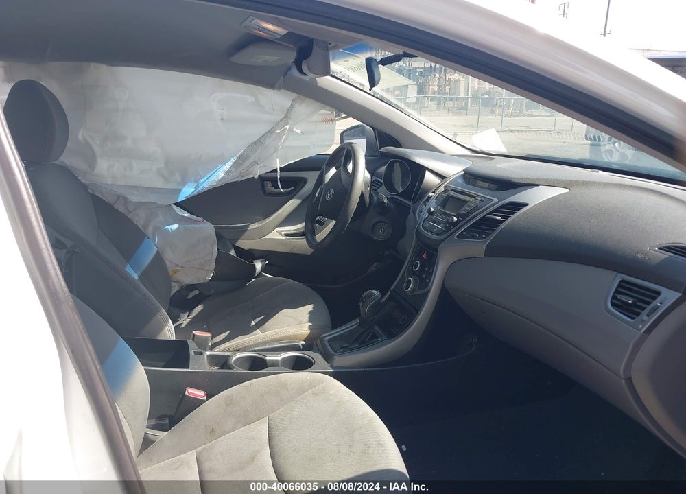 2016 HYUNDAI ELANTRA SE VIN: 5NPDH4AE1GH750130
