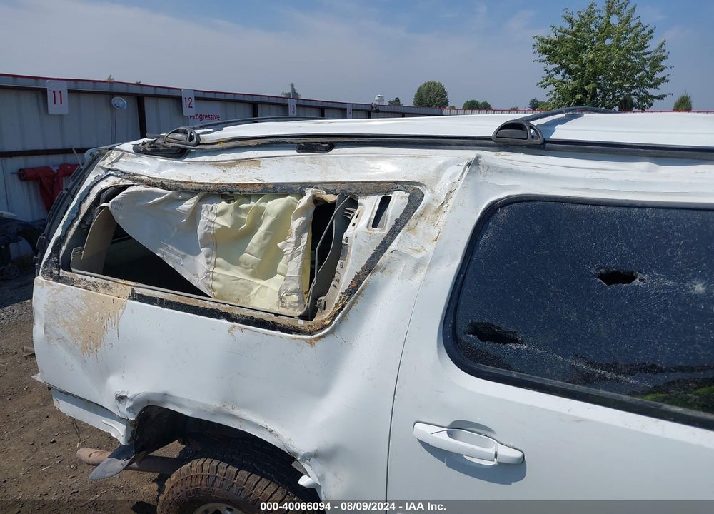 2007 GMC YUKON XL 2500 VIN: 1GKGK26K57R243195