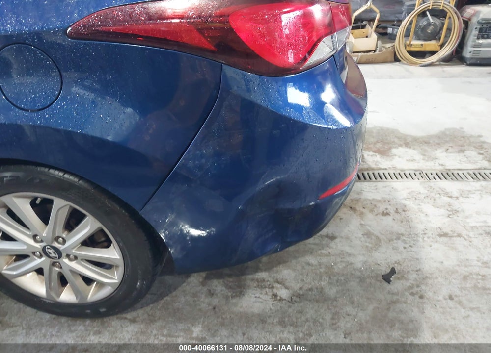 2015 HYUNDAI ELANTRA SE VIN: 5NPDH4AE8FH584283