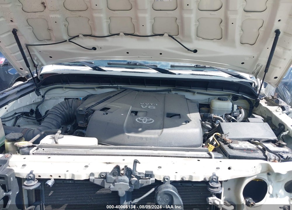 2008 TOYOTA FJ CRUISER VIN: JTEBU11F38K029719