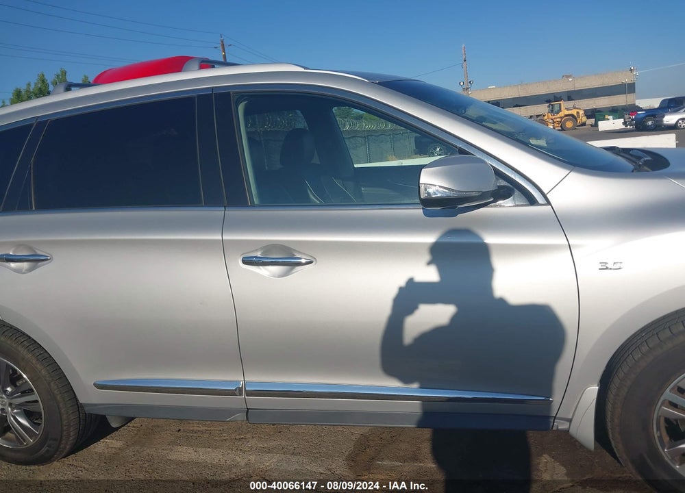 2016 INFINITI QX60 VIN: 5N1AL0MM8GC525305