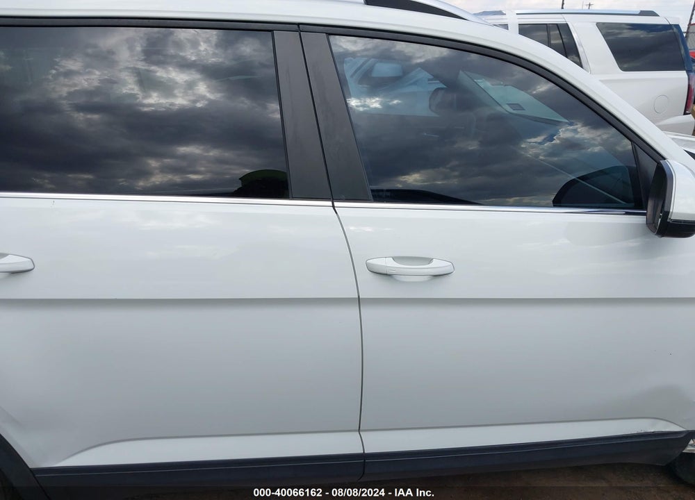 2018 VOLKSWAGEN ATLAS 3.6L V6 SE VIN: 1V2CR2CA1JC580263
