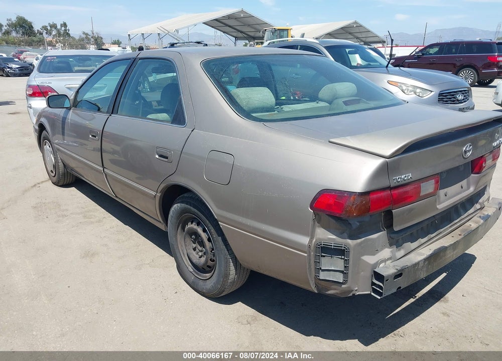 1999 TOYOTA CAMRY CE VIN: 4T1BG22K2XU500268