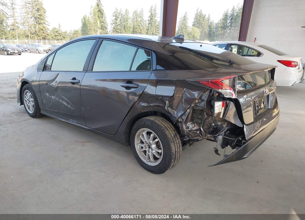 2018 TOYOTA PRIUS VIN: JTDKBRFU4J3590124