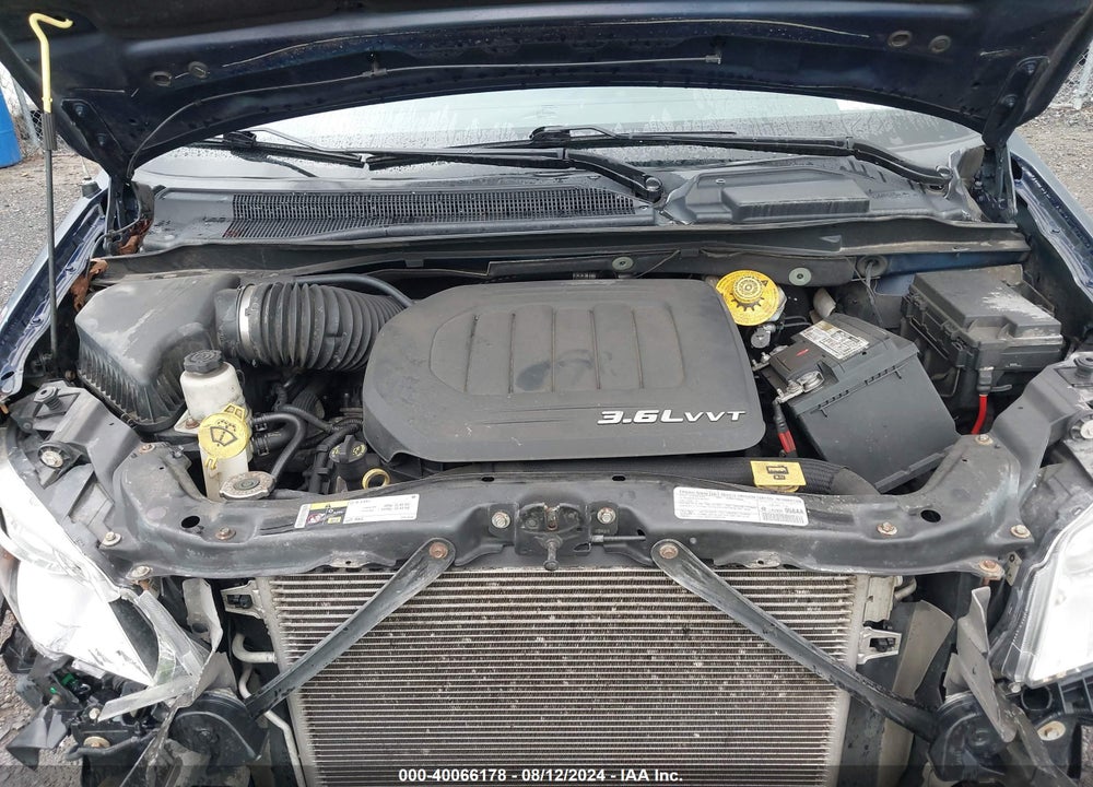 2014 CHRYSLER TOWN & COUNTRY TOURING VIN: 2C4RC1BG4ER124364