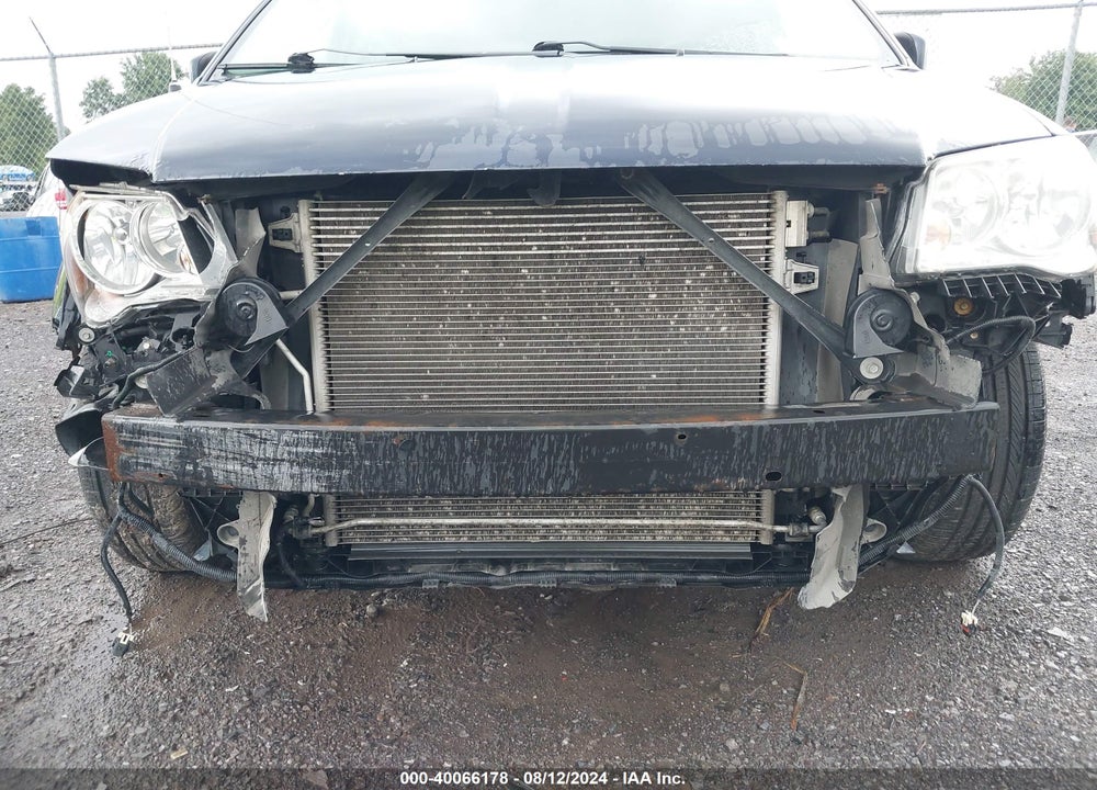 2014 CHRYSLER TOWN & COUNTRY TOURING VIN: 2C4RC1BG4ER124364