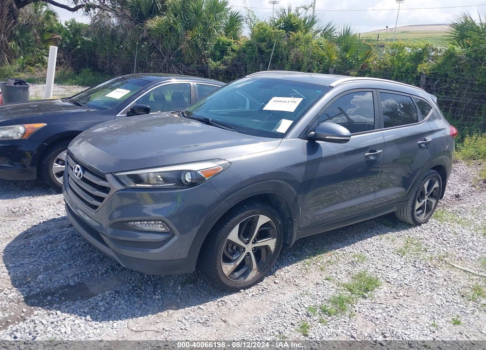 2016 HYUNDAI TUCSON SPORT VIN: KM8J33A29GU249098