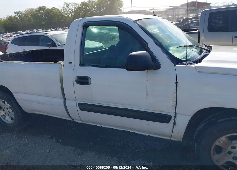 2005 CHEVROLET SILVERADO 1500 LS VIN: 1GCEC14Z75Z208794
