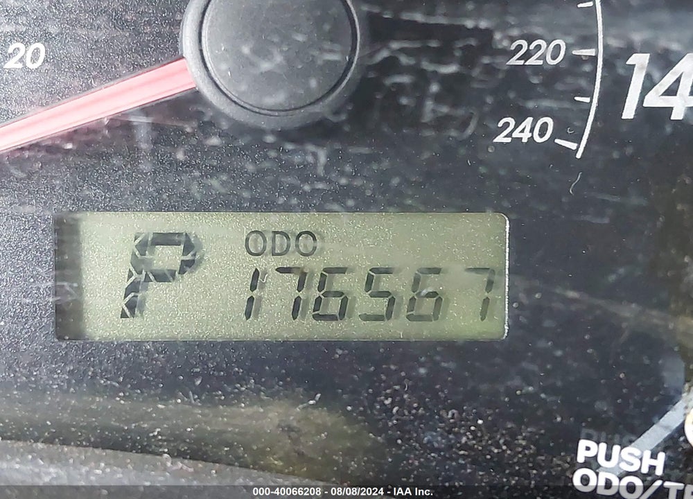 2010 TOYOTA COROLLA LE VIN: 1NXBU4EEXAZ294327