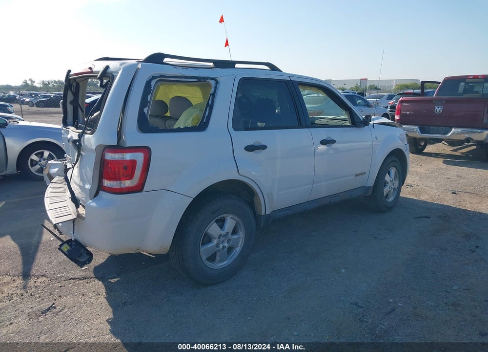 2008 FORD ESCAPE XLT VIN: 1FMCU03198KC97884