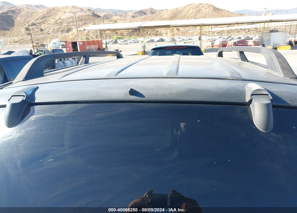 2004 HYUNDAI SANTA FE VIN: KM8SC13D74U643072