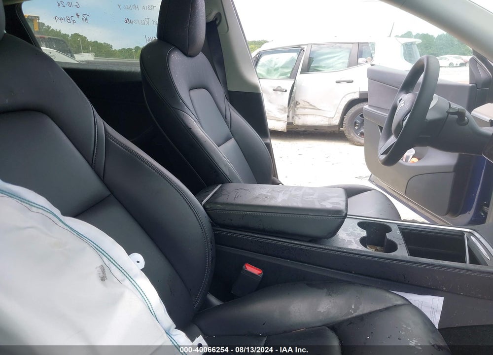 2021 TESLA MODEL Y LONG RANGE DUAL MOTOR ALL-WHEEL DRIVE VIN: 5YJYGDEE5MF280239