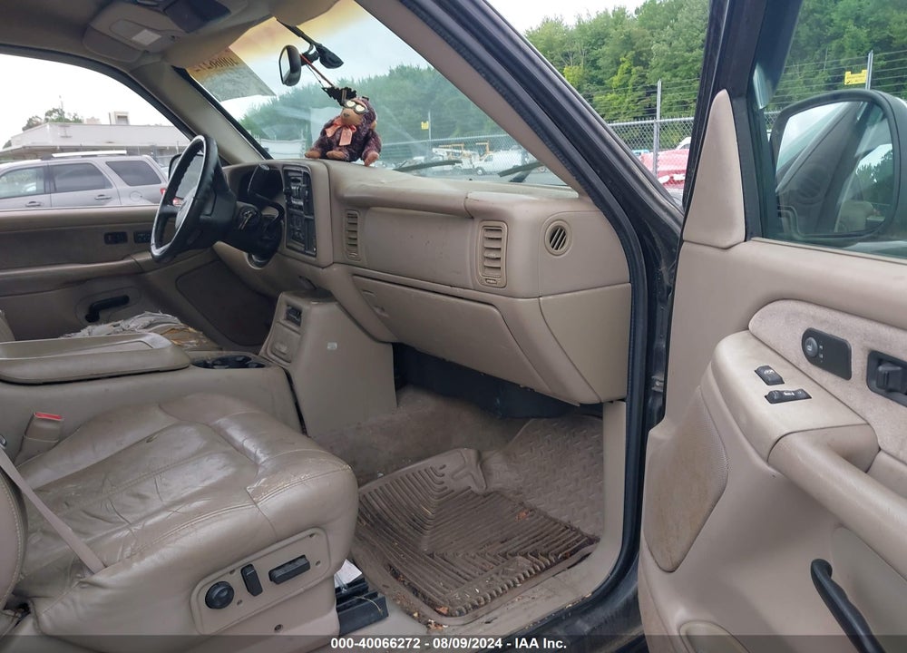 2001 CHEVROLET SILVERADO 1500 VIN: 2GCEK19T011107722