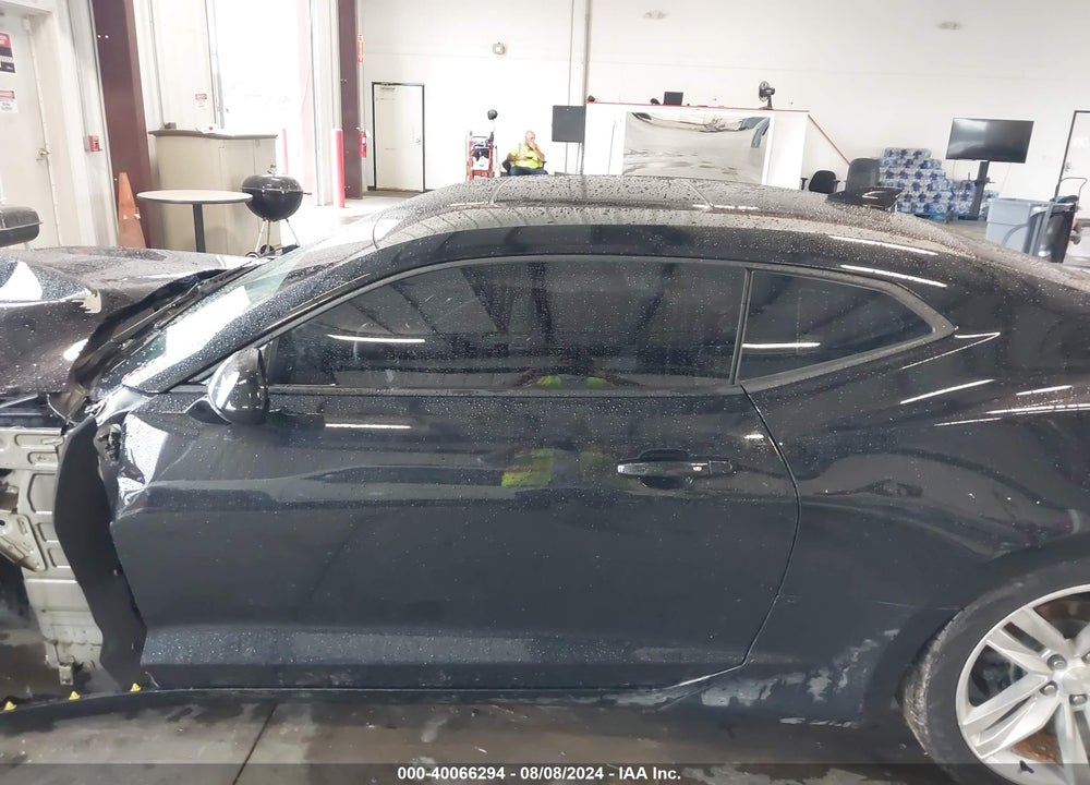 2018 CHEVROLET CAMARO 1LT VIN: 1G1FB1RS0J0101208