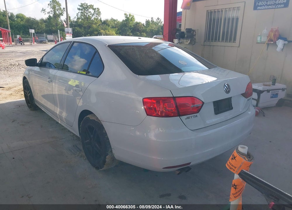 2012 VOLKSWAGEN JETTA 2.5L SE VIN: 3VWDX7AJ0CM108677