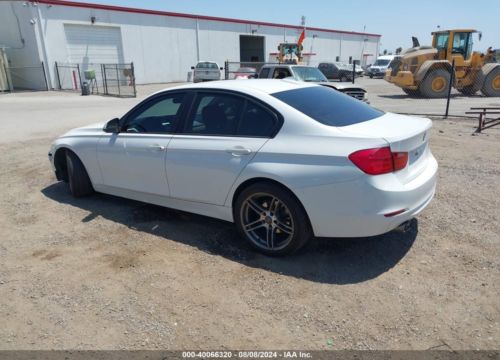 2013 BMW 328I VIN: WBA3A5G59DNP23814