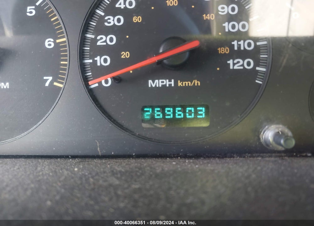 2001 JEEP GRAND CHEROKEE LAREDO VIN: 1J4GW48S81C625329