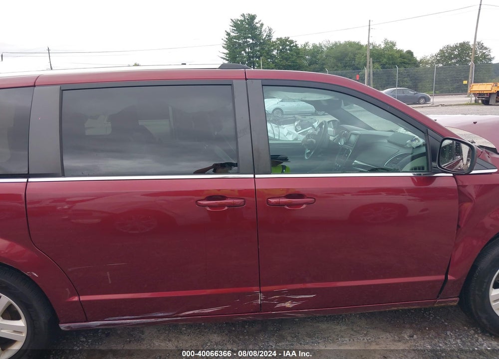 2018 DODGE GRAND CARAVAN SXT VIN: 2C4RDGCG3JR239448