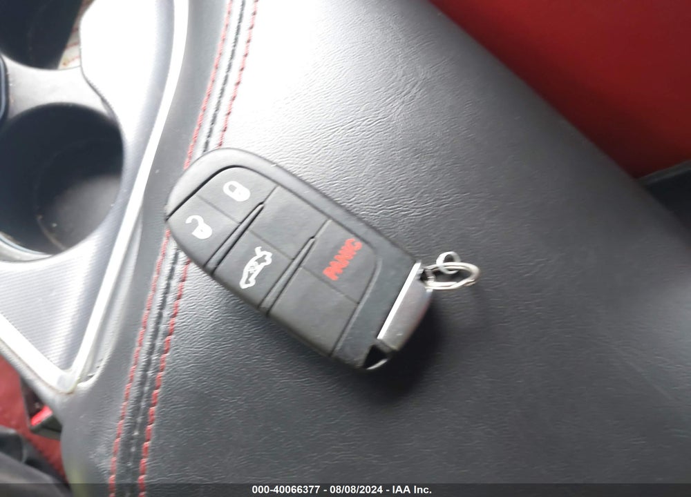 2017 DODGE CHALLENGER GT VIN: 2C3CDZGG8HH551118