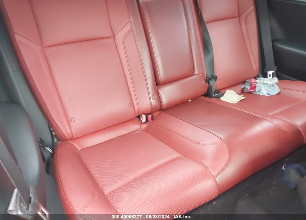 2017 DODGE CHALLENGER GT VIN: 2C3CDZGG8HH551118