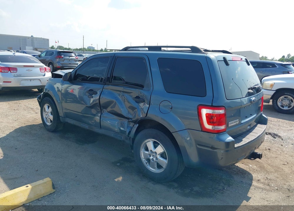 2011 FORD ESCAPE XLT VIN: 1FMCU0D72BKB12990