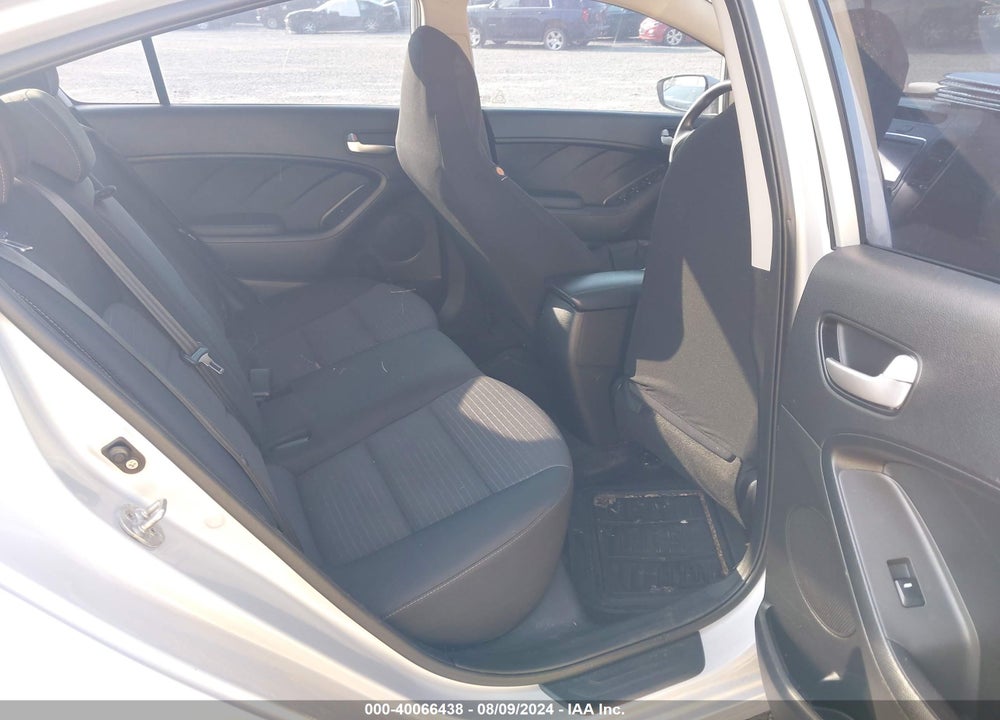 2018 KIA FORTE LX VIN: 3KPFL4A78JE213680