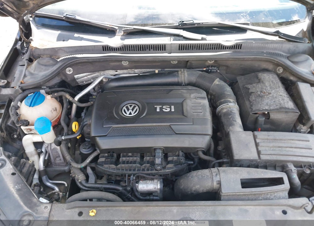 2015 VOLKSWAGEN JETTA 1.8T SE VIN: 3VWD17AJ0FM325328