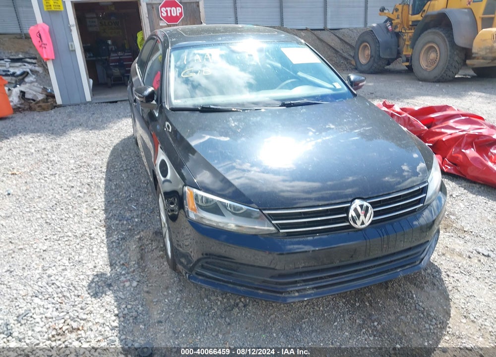 2015 VOLKSWAGEN JETTA 1.8T SE VIN: 3VWD17AJ0FM325328