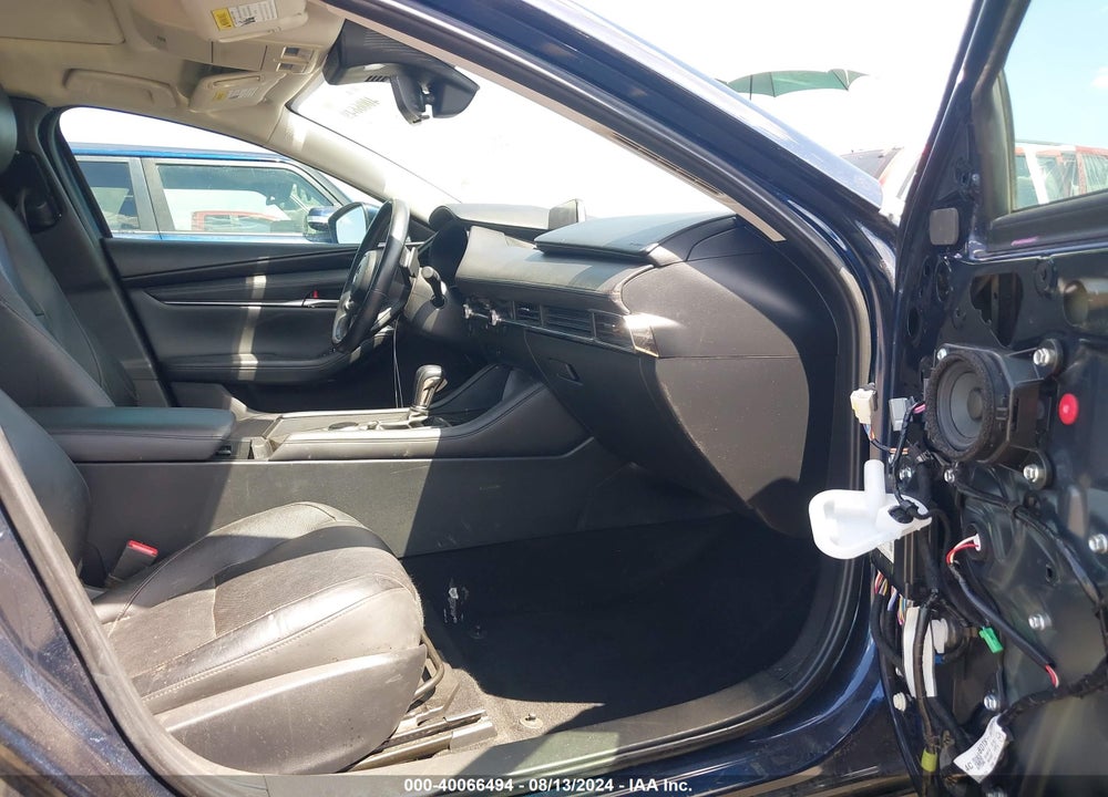 2019 MAZDA 3 PREMIUM PACKAGE VIN: 3MZBPAEM6KM101627
