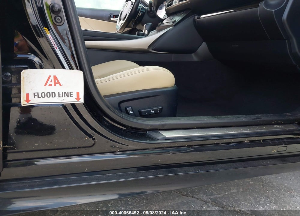 2016 LEXUS IS 300 VIN: JTHCM1D20G5003432