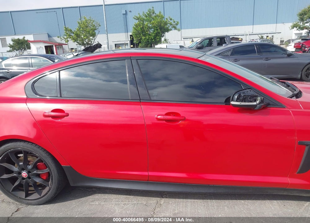 2015 JAGUAR XF VIN: SAJWA0F7XF8U54814