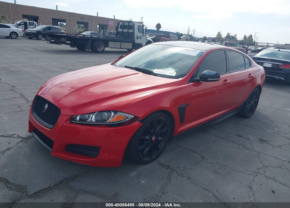 2015 JAGUAR XF VIN: SAJWA0F7XF8U54814