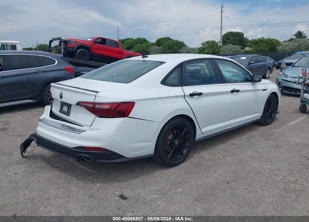 2024 VOLKSWAGEN JETTA GLI VIN: 3VW8T7BU2RM029624