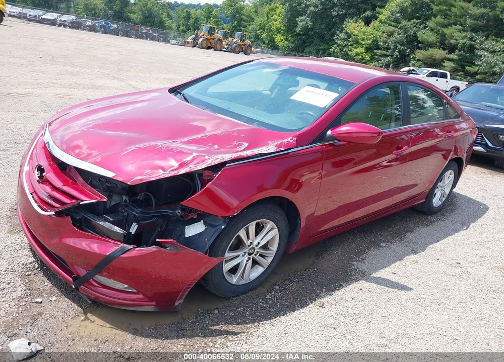 2013 HYUNDAI SONATA GLS VIN: 5NPEB4AC2DH780740