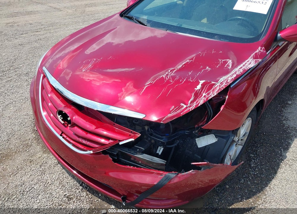 2013 HYUNDAI SONATA GLS VIN: 5NPEB4AC2DH780740