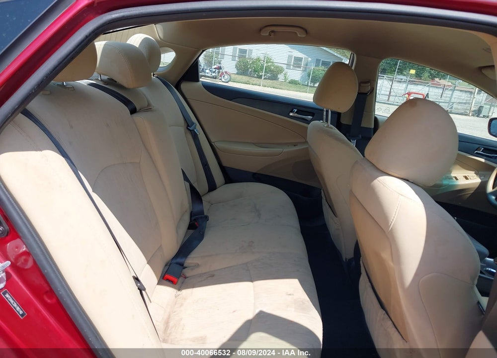 2013 HYUNDAI SONATA GLS VIN: 5NPEB4AC2DH780740