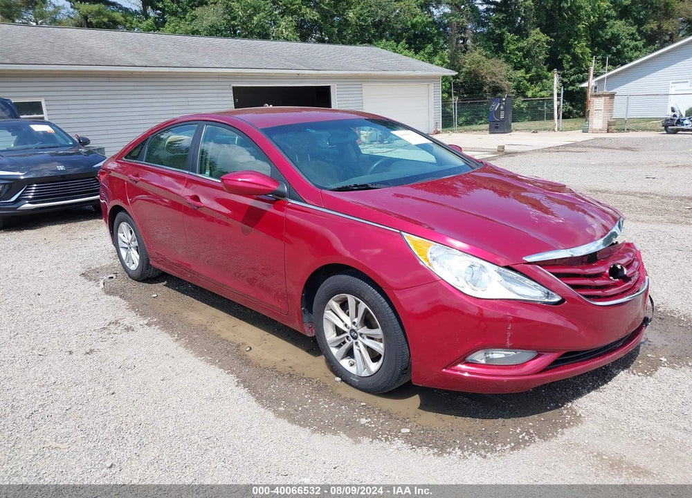 2013 HYUNDAI SONATA GLS VIN: 5NPEB4AC2DH780740