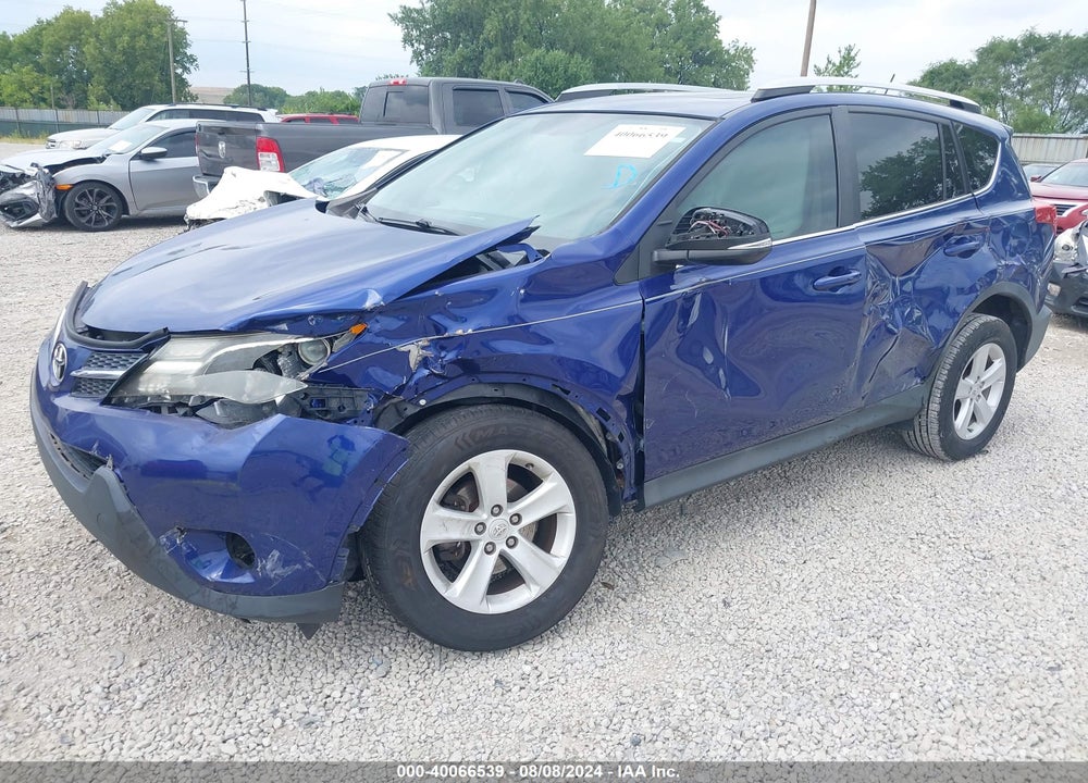 2014 TOYOTA RAV4 XLE VIN: 2T3WFREV3EW117334