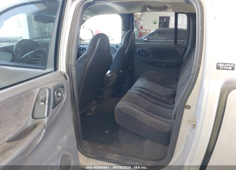 2000 DODGE DAKOTA SLT/SPORT VIN: 1B7GL2ANXYS763736