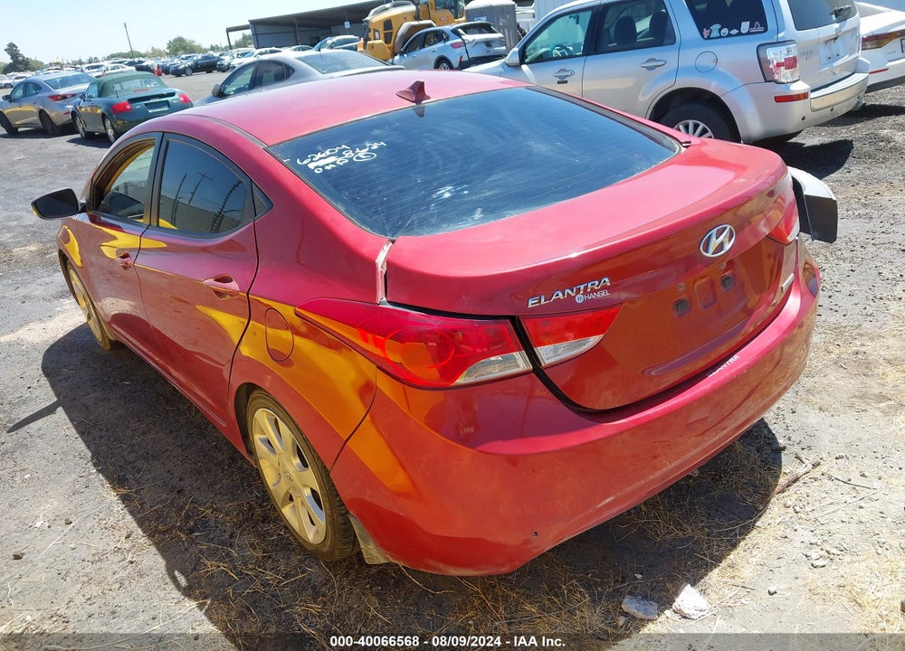 2013 HYUNDAI ELANTRA LIMITED VIN: KMHDH4AE9DU572352
