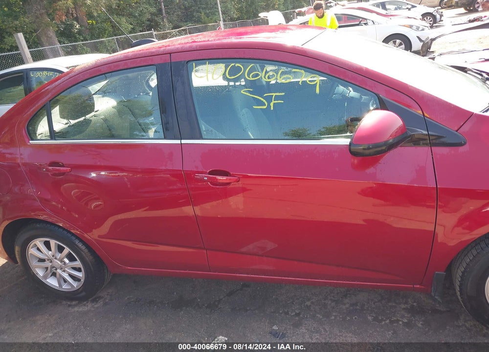 2018 CHEVROLET SONIC LT AUTO VIN: 1G1JD5SH6J4118209