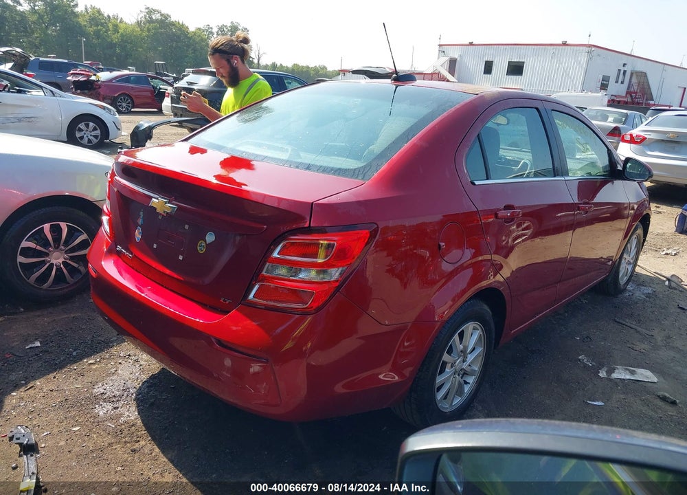 2018 CHEVROLET SONIC LT AUTO VIN: 1G1JD5SH6J4118209