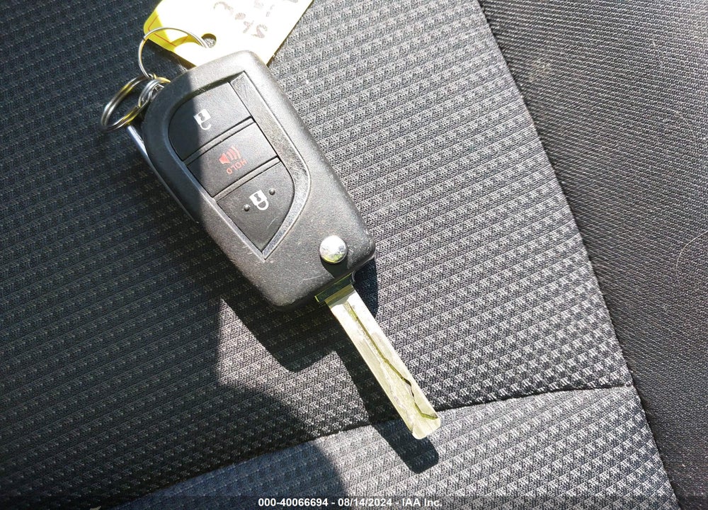 2019 TOYOTA RAV4 HYBRID LE VIN: JTMLWRFV5KD013132