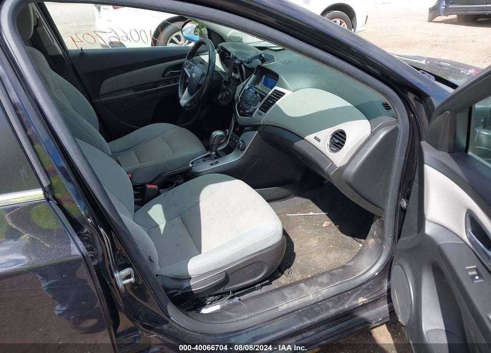 2013 CHEVROLET CRUZE 1LT AUTO VIN: 1G1PC5SB6D7188417