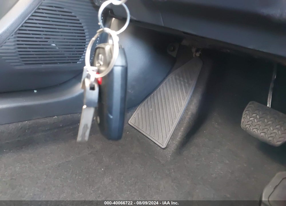2024 TOYOTA PRIUS LE VIN: JTDACAAU9R3022495