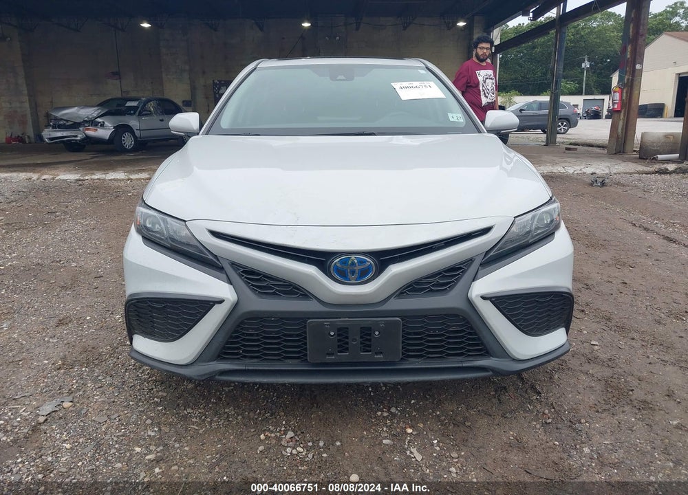 2022 TOYOTA CAMRY SE HYBRID VIN: 4T1S31AK3NU042437