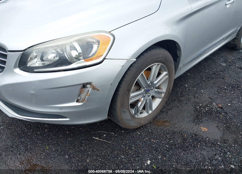 2016 VOLVO XC60 T5 PREMIER VIN: YV4612RK7G2844622
